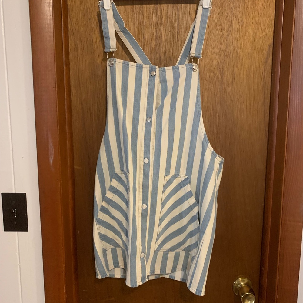 NWT Vici stripped jumper